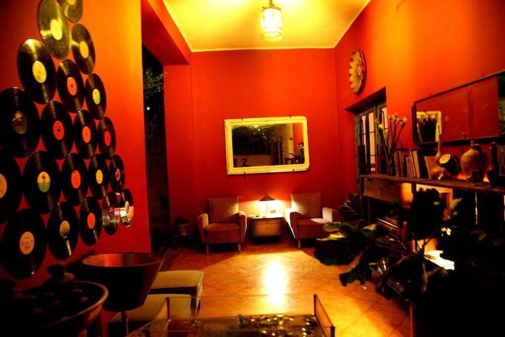 Trip'N'Hostel Тирана Екстер'єр фото