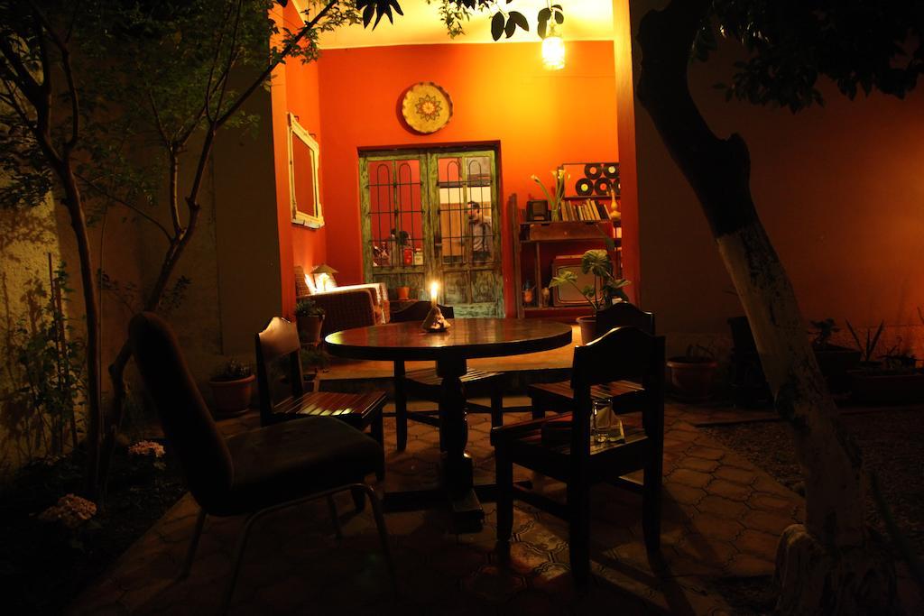 Trip'N'Hostel Тирана Екстер'єр фото