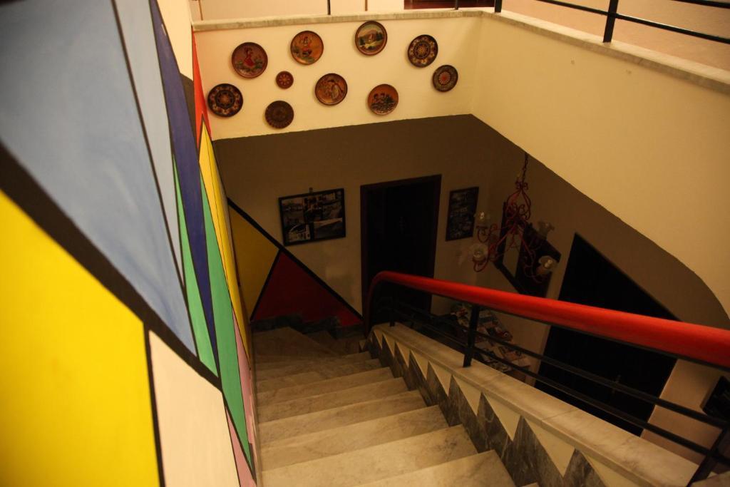 Trip'N'Hostel Тирана Екстер'єр фото